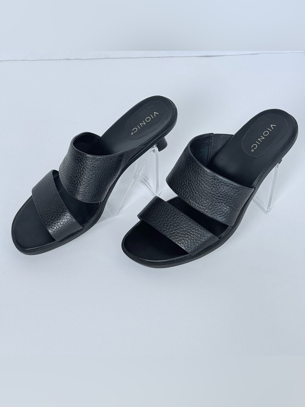 Vionic Ivelle Black Leather Kitten Heel Slide Sandals Size 8 Minimalist
